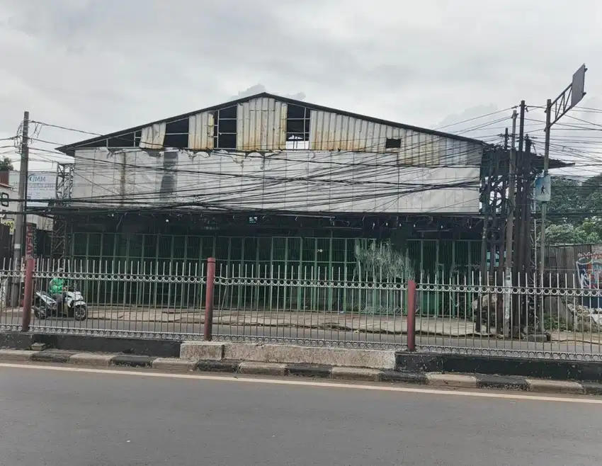 Gudang Harga dibawah NJOP Ex Toko Baja Di Kramat Jati Jakarta Timur