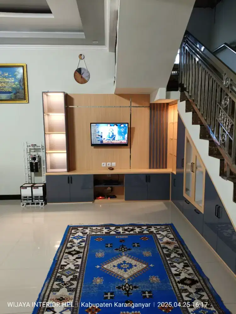 Backdrop tv design minimalis HPL