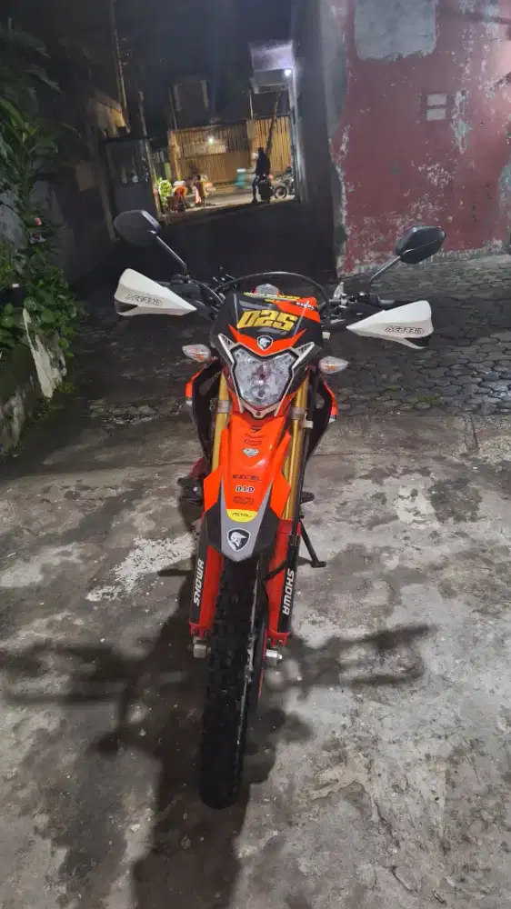 Honda CRF 2017 desember