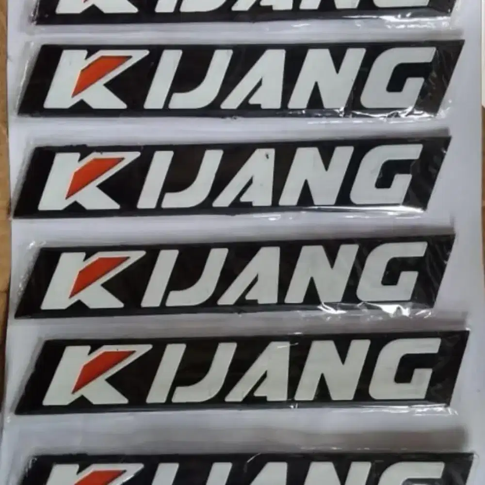 emblem kijang lama