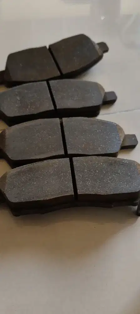 Kampas rem depan Nissan Livina/March