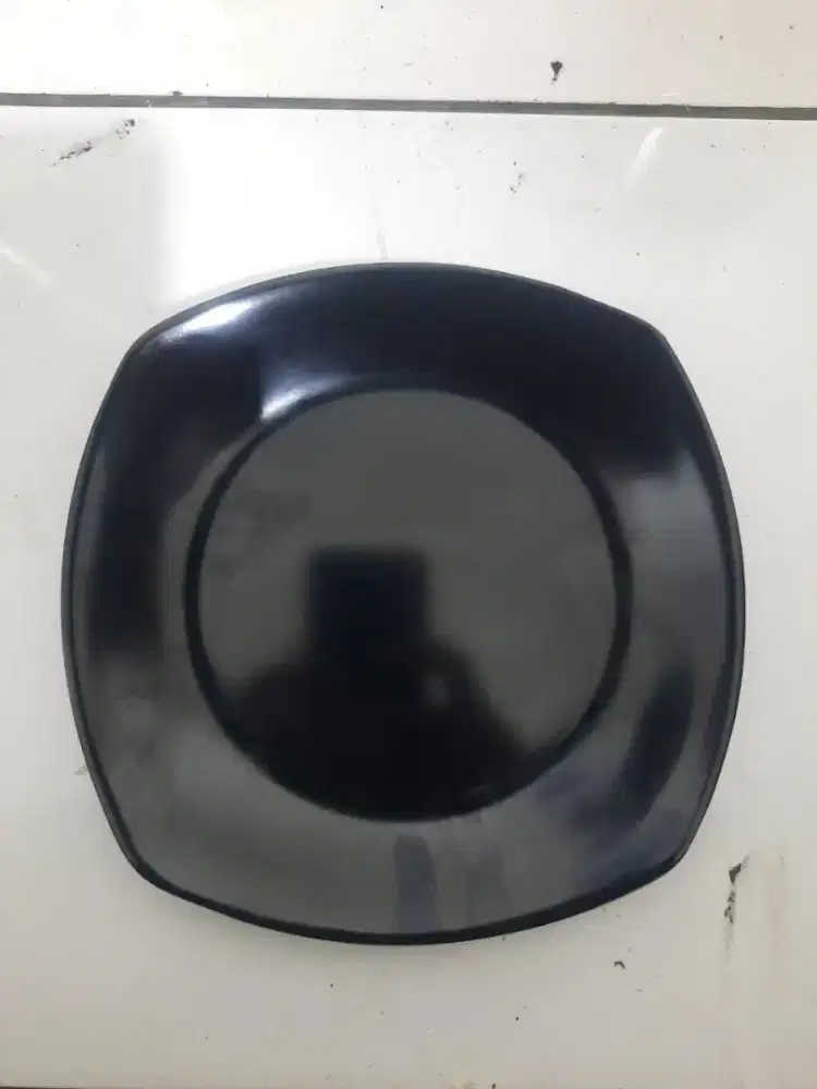 Piring melamin hitam ceper 19cm food grade