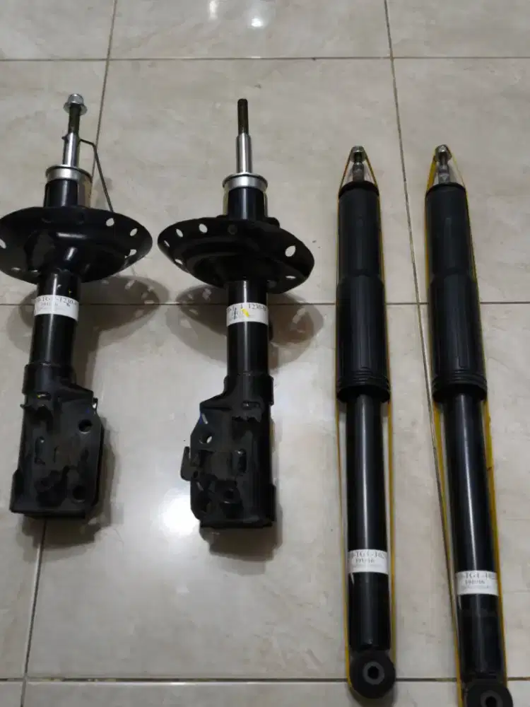 Shock breaker Honda Brio