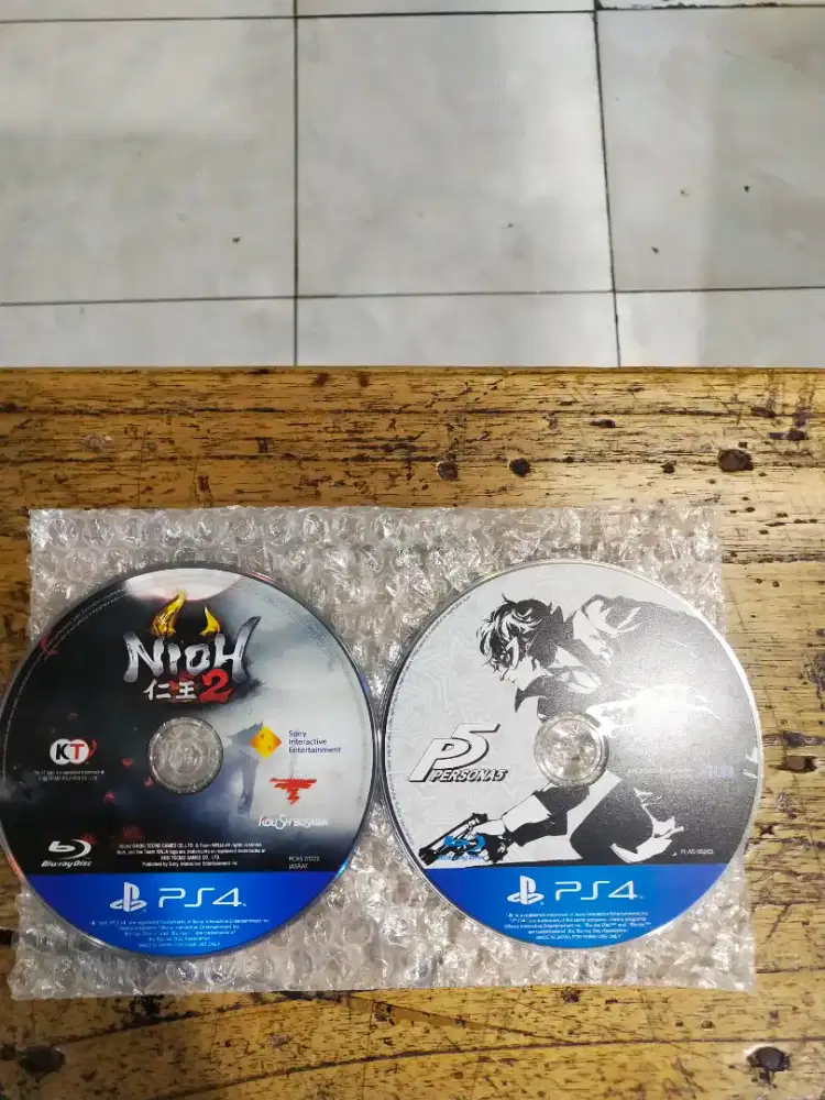 KASET PS4 BEKAS ORIGINAL(BACA DESKRIPSI)