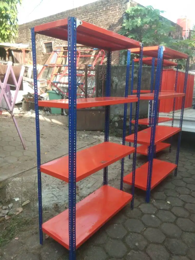 rak bes gondola ex gudang minimarket  dibeli tinggi