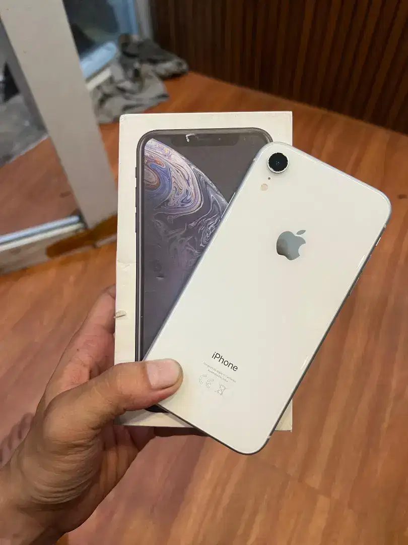 iPhone XR 64gb Fullset Like New All Operator
