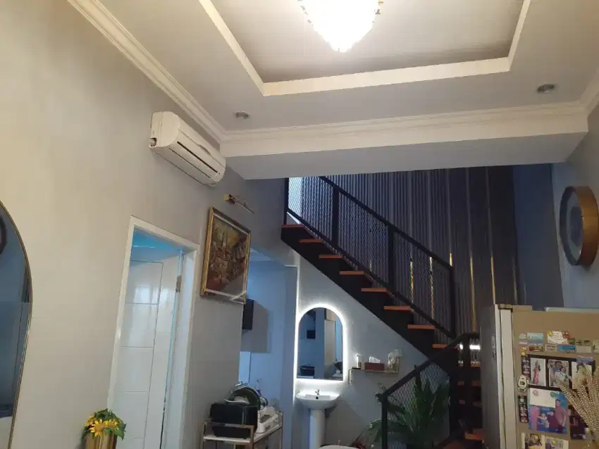Rumah cantik di sentul city furnish hadap barat