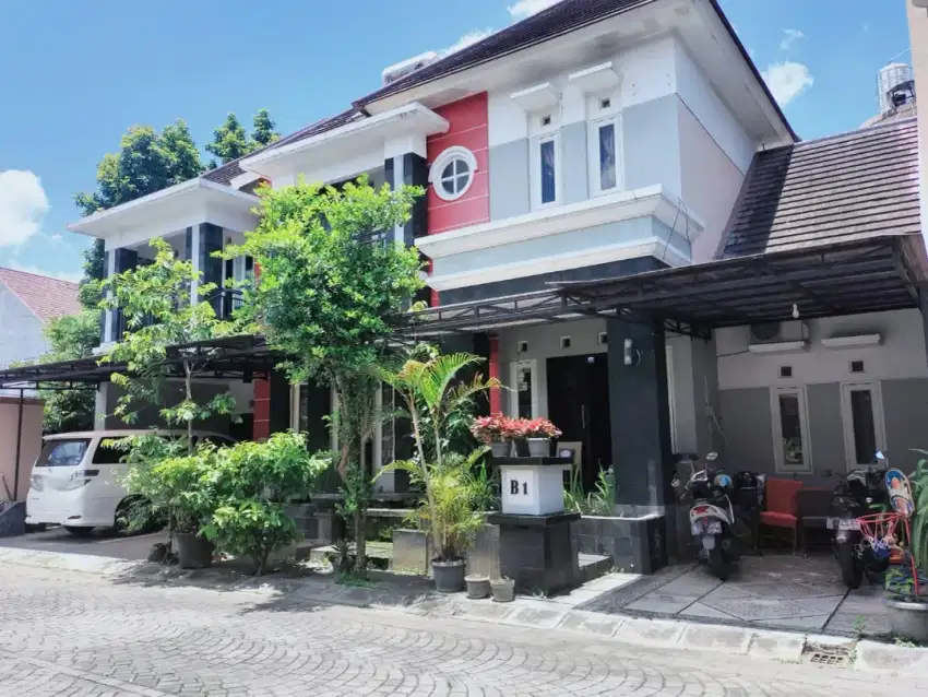 Disewakan Rumah Mewah Strategis Dekat Tugu, Malioboro,dan UGM