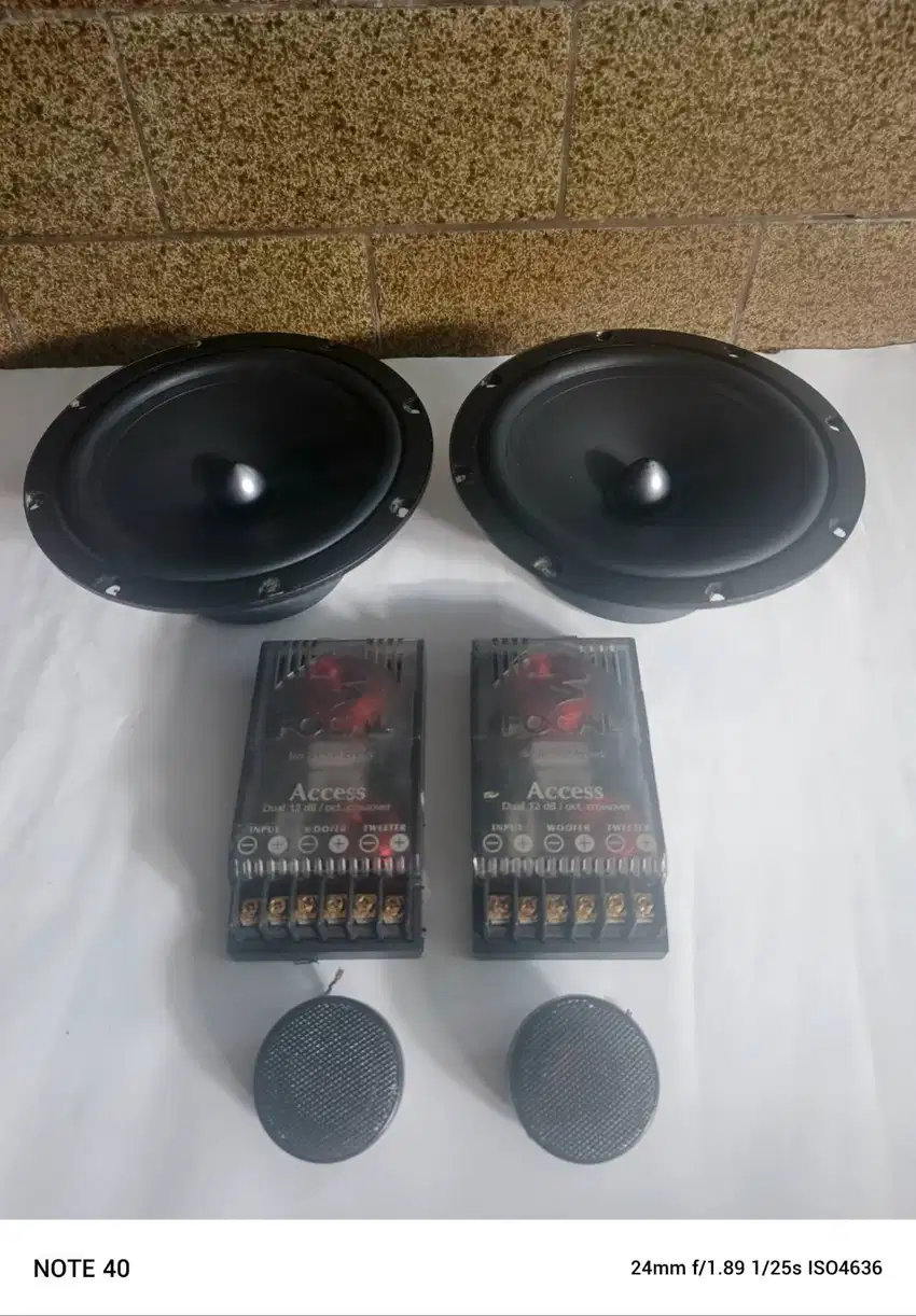 Speaker split 2 way focal