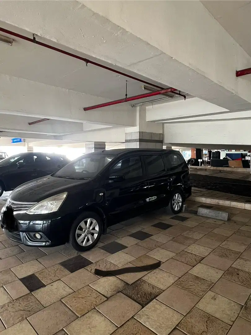 Nissan Grand livina 2014 Bensin