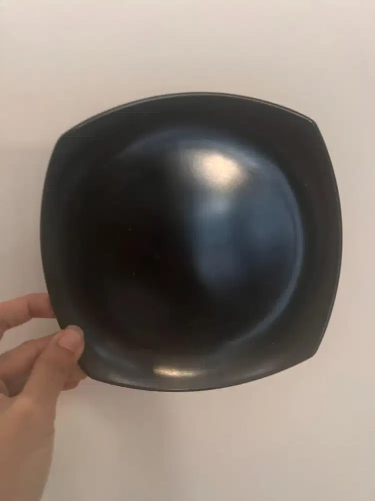 Piring lepek melamin