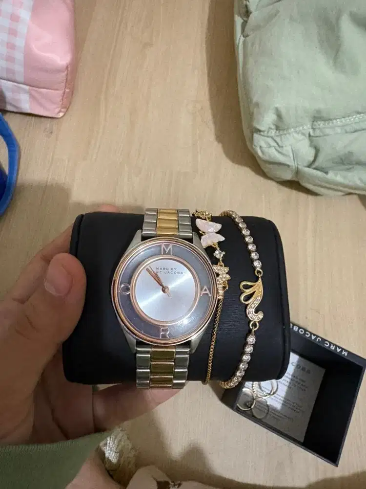 Jam tangan marc jacob