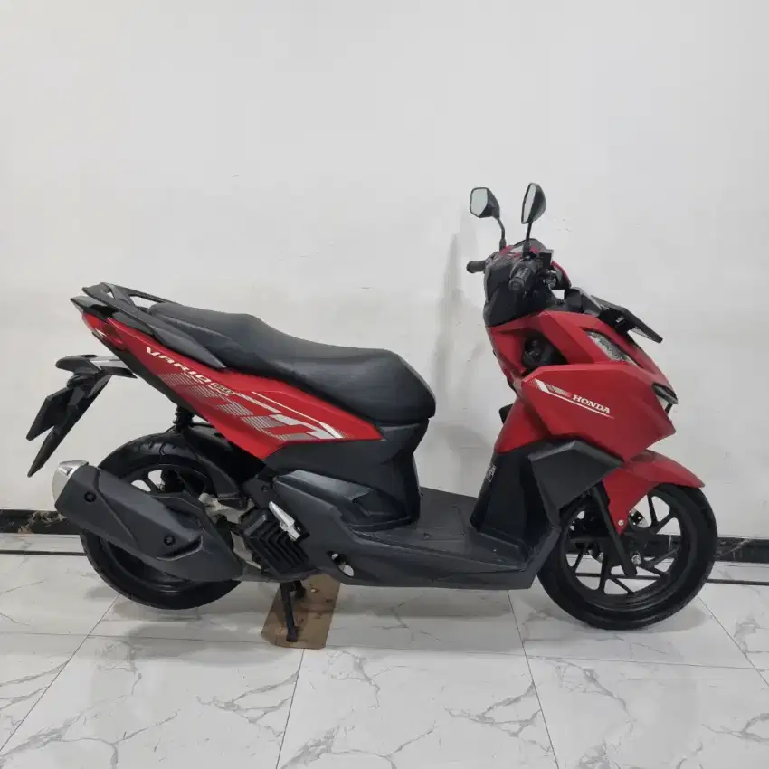 Honda New Vario 160 Keyless ESP CBS ISS LED Fi 2023 bulan 8 Km 7 rb