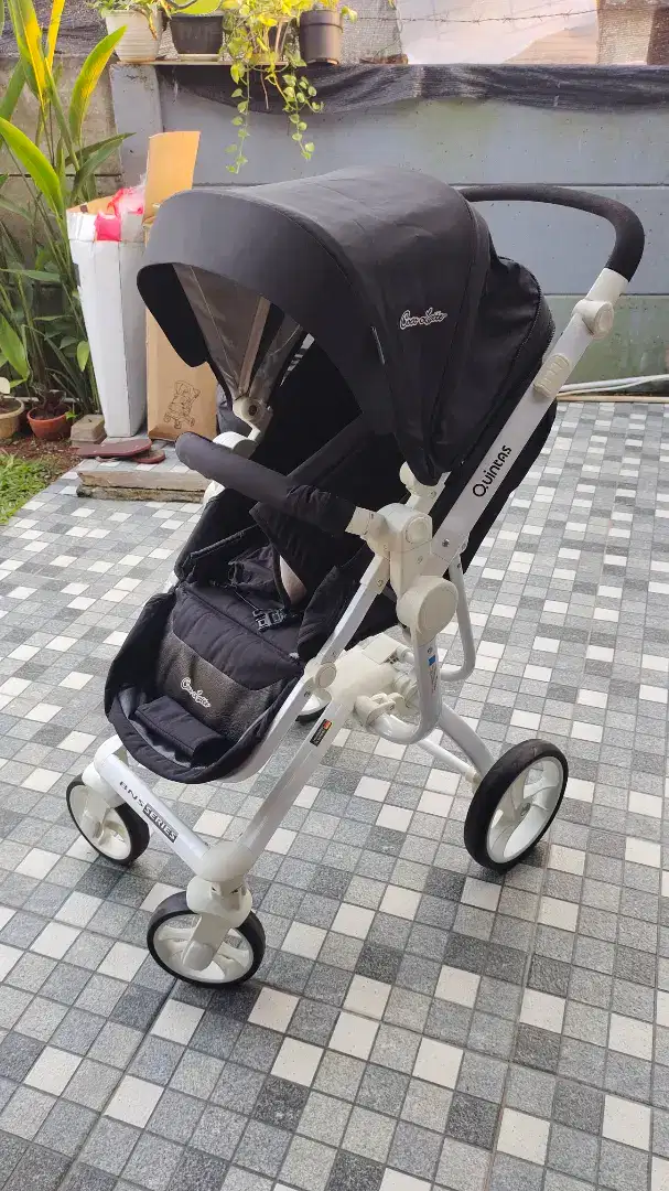 Stroller Bayi Merk Cocolatte (Quintas)