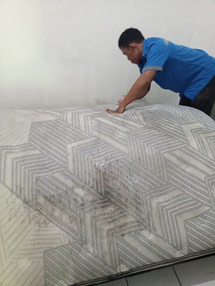 Cuci kasur springbed sofa jok mobil dll