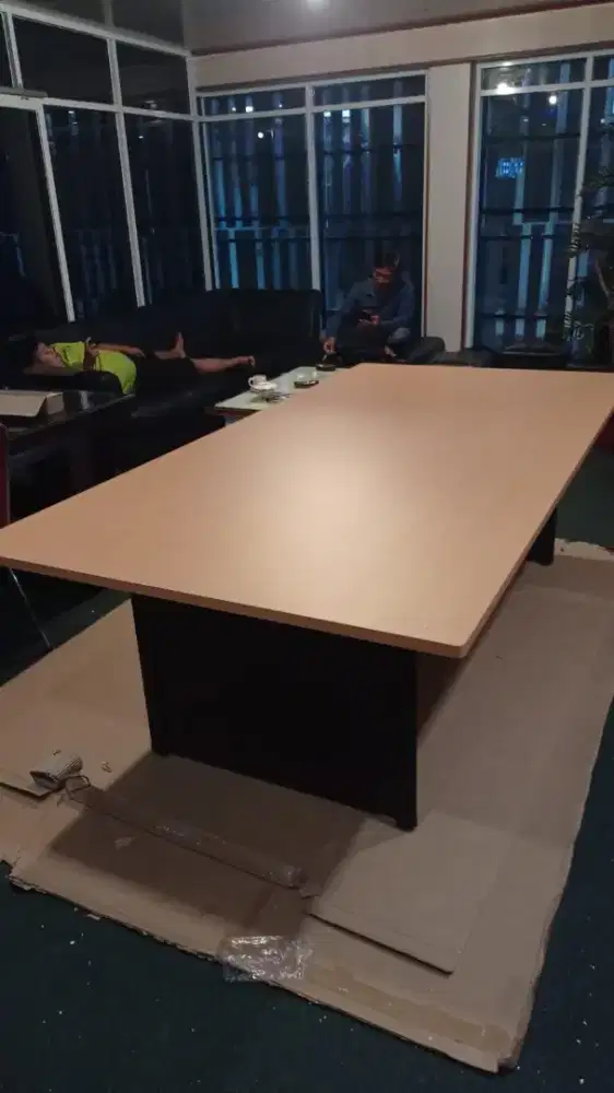 Promo Meja Rapat Kantor Model Minimalis Terbaru