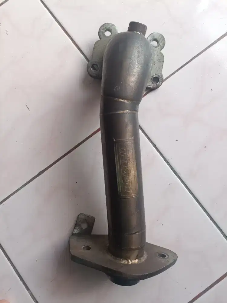 Downpipe Alpino untuk Etios