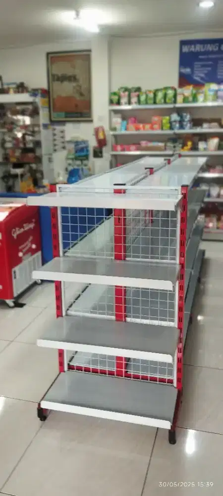 Rak minimarket bikin Warung makin rapi