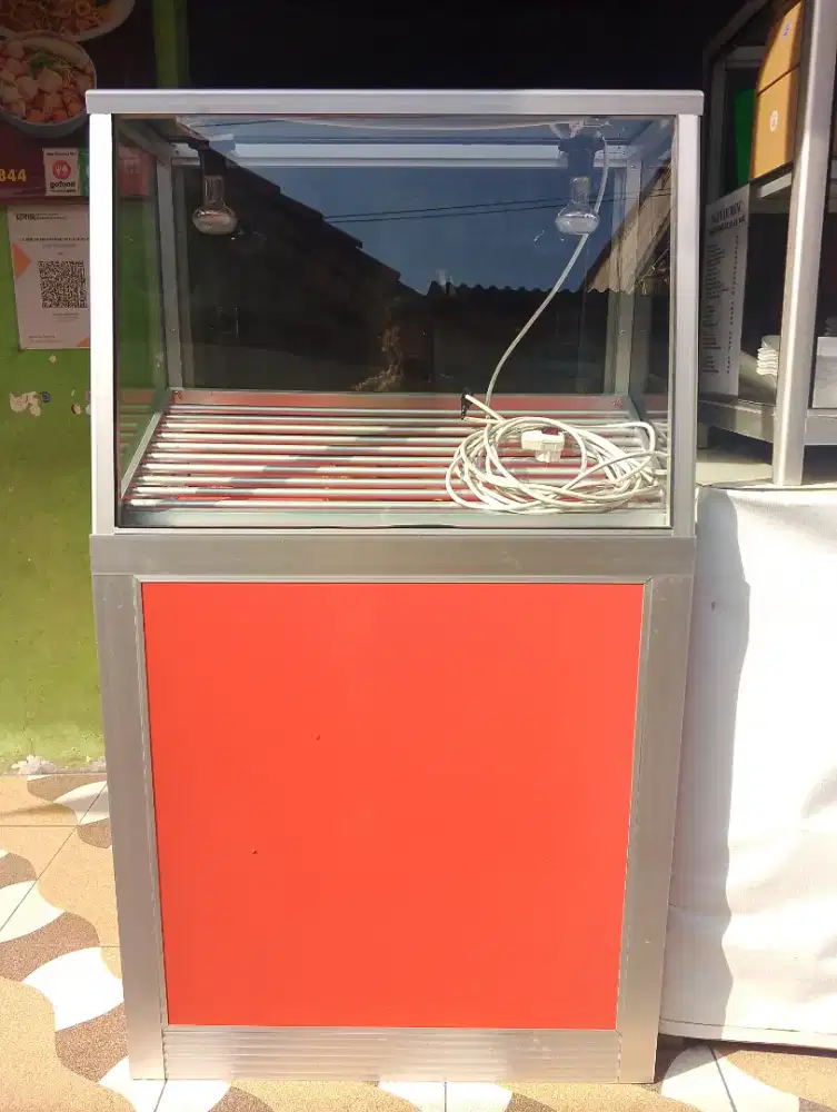 Djual etalase chiken baru pemakaian 3bln