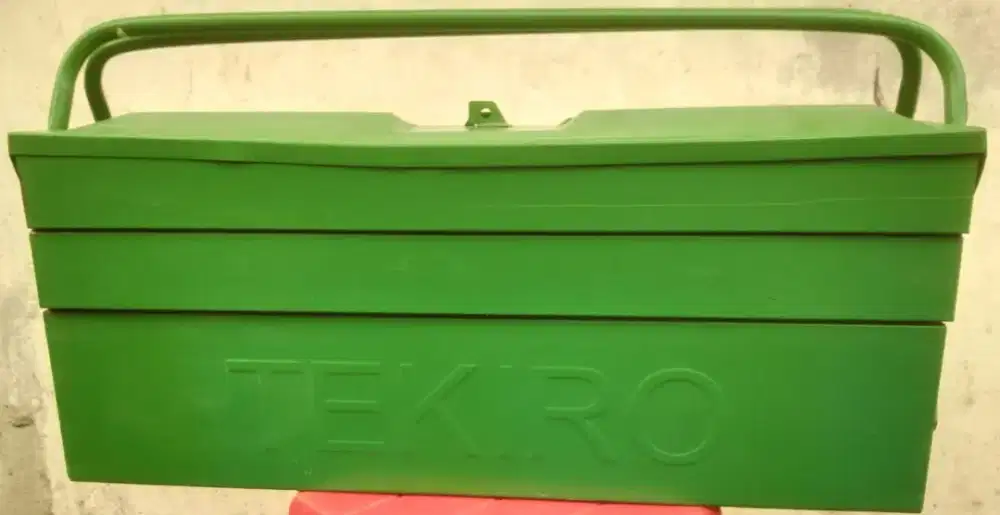 Tempat Kunci 2 susun besi merk Tekiro