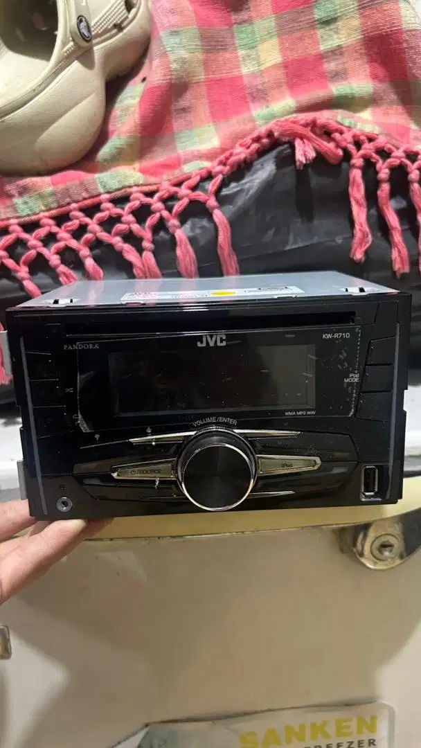 Headunit JVC Pandora