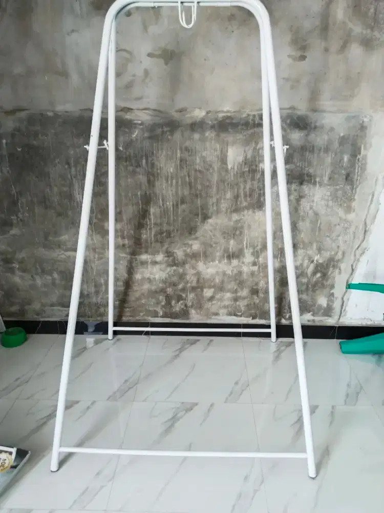 Jual cepat. Tiang ayunan bayi