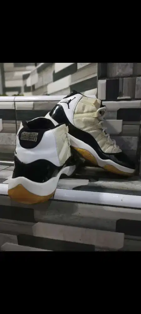 SEPATU NIKE JORDAN SIZE 42