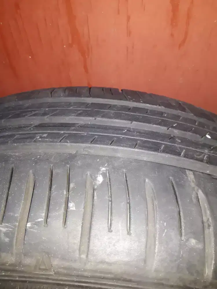 Ban Dunlop 205/55 R17