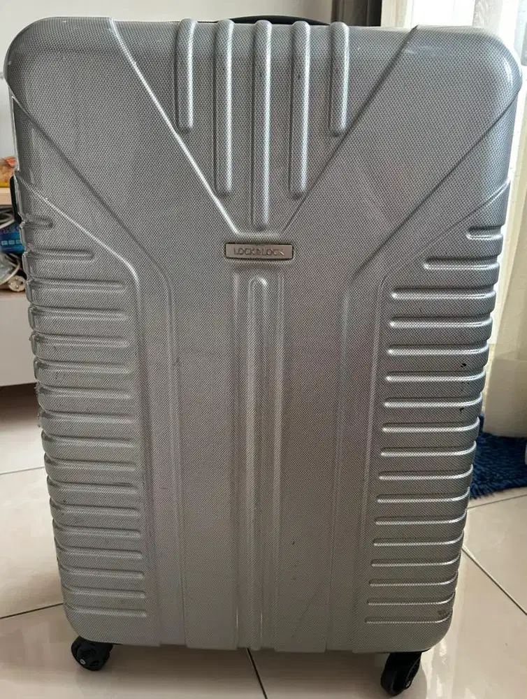 Koper 28 inch merk Lock & Lock