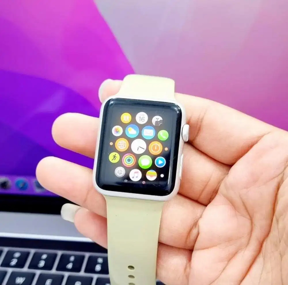 Apple Watch Gen 1 42mm ( iBox )