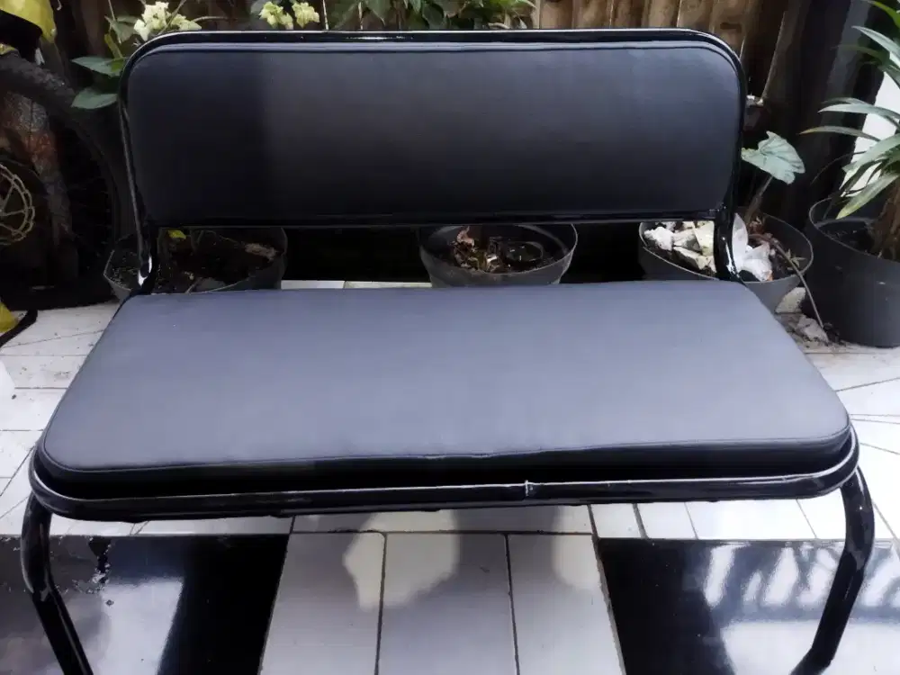 Buat jok dan reparasi