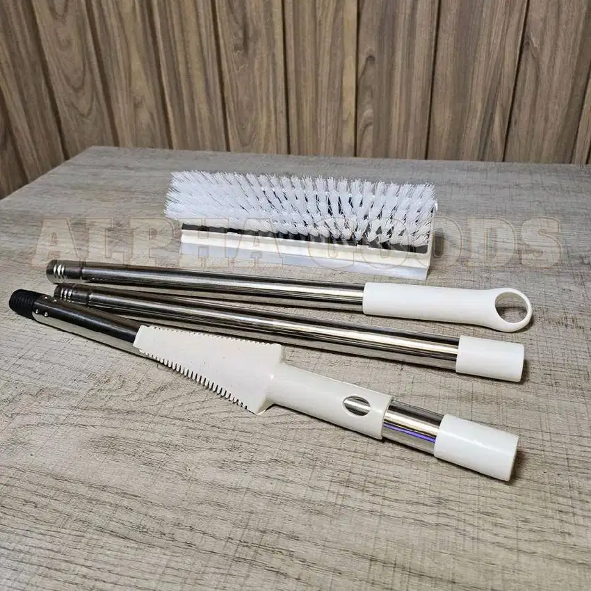 SIkat lantai kamar mandi WC 2 in 1 dengan wiper bahan karet merk AGOO