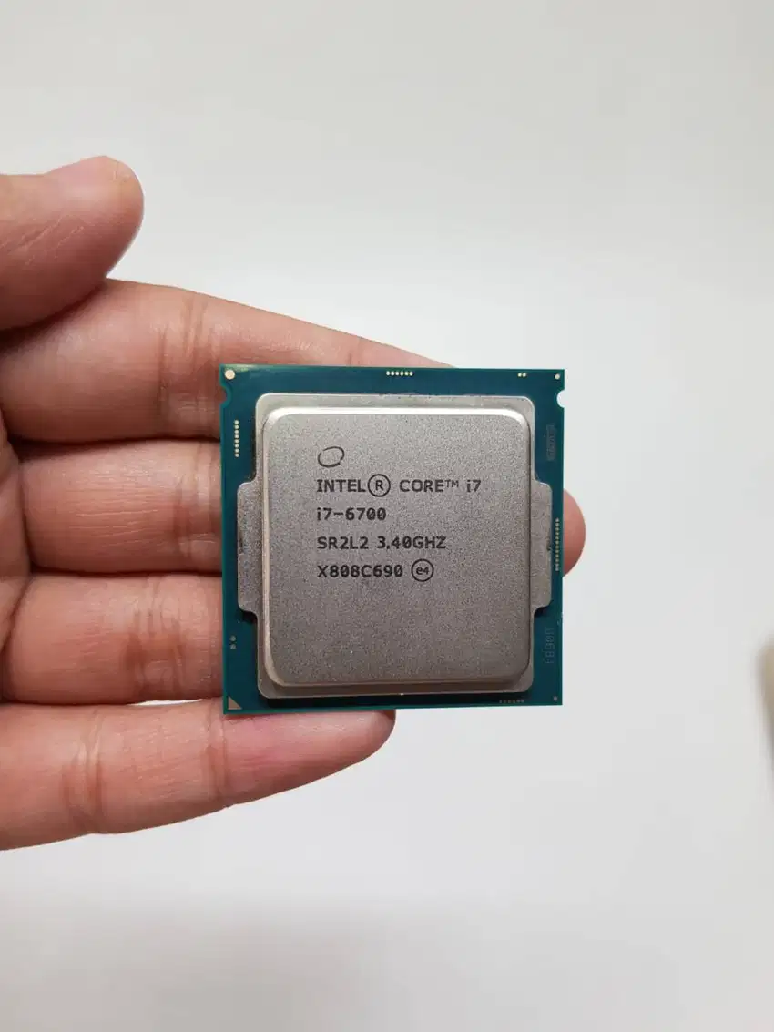 Processor Prosesor Intel Core i7 6700 Socket LGA 1151 3.4 GHz