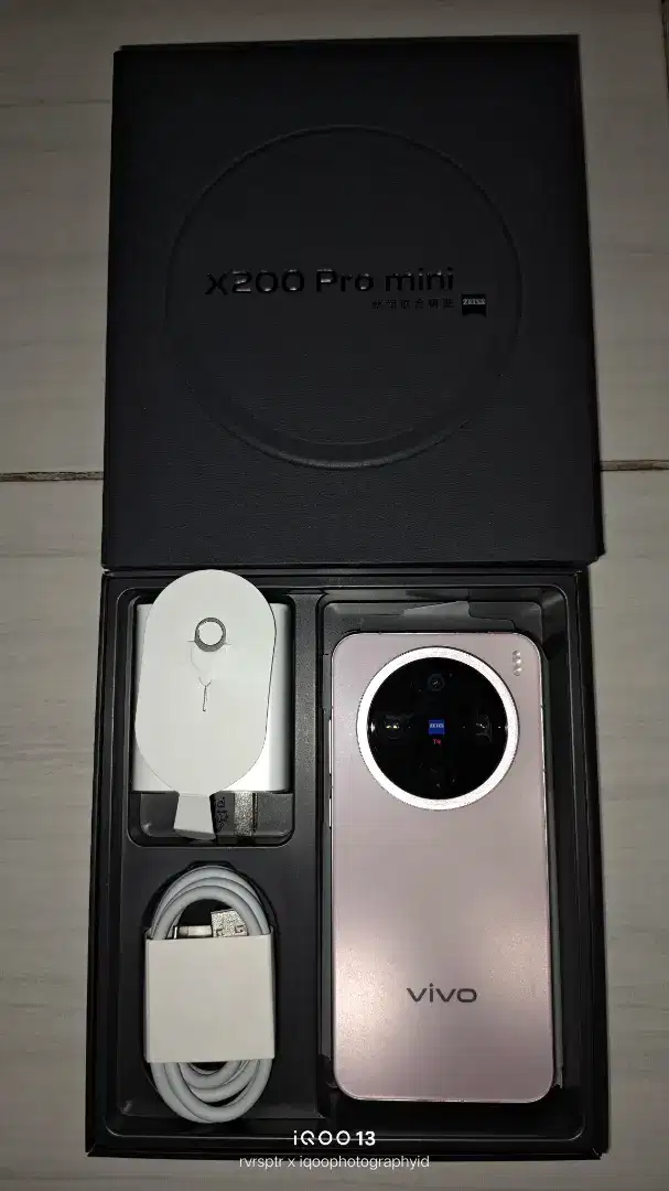 vivo X200 Pro Mini 16+512 Pink Like New