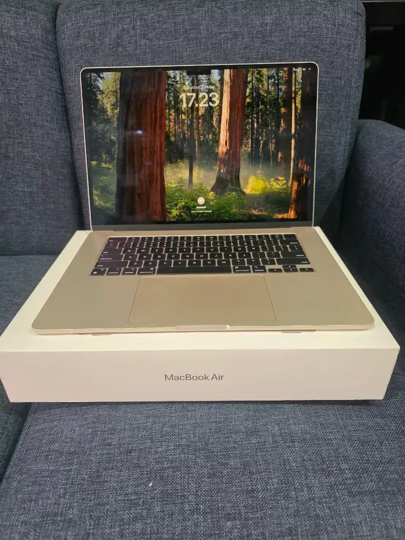MacBook Air M3 15 inch 24GB 500 GB 2024