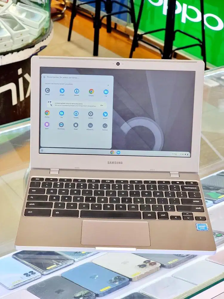Samsung Chrome Book Ram 4/128GB Mulus Normal ( SEIN )