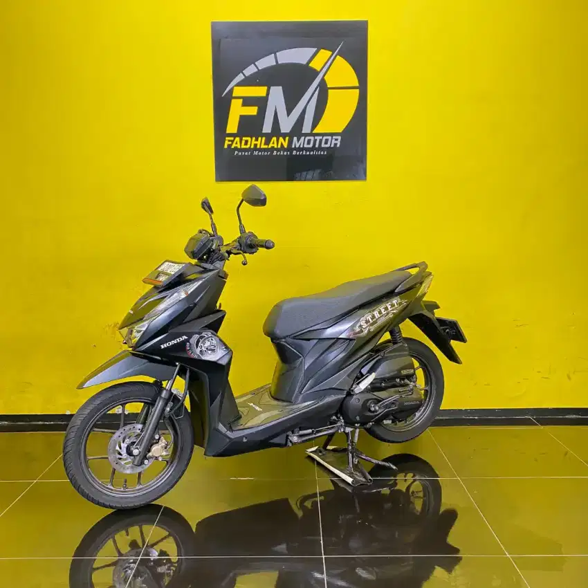 Honda Beat Street Tahun 2023 kilometer rendah pajak on cash kredit
