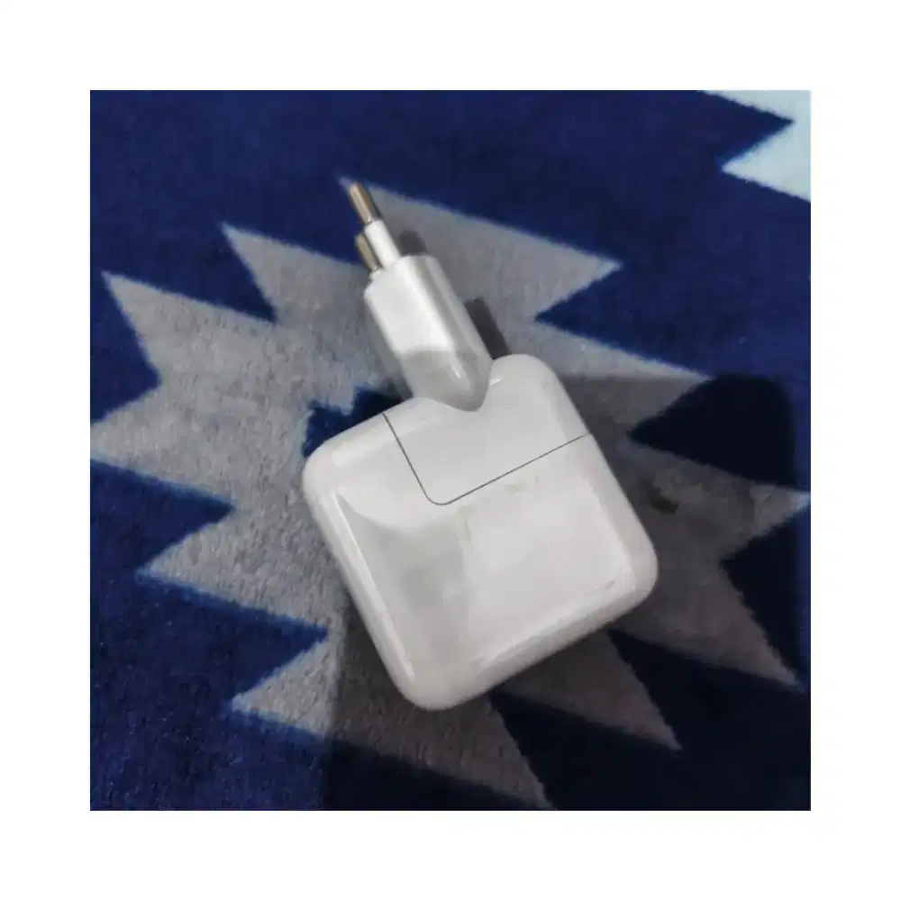 ADAPTER CHARGER 10W IPHONE IPAD PRO AIR