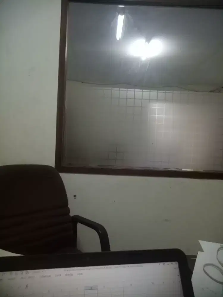 Dibutuhkan manajer cafe-billiard