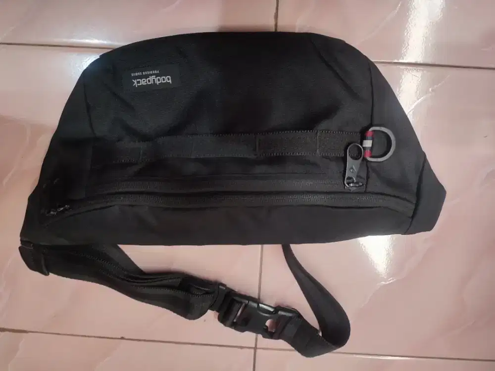 Di jual tas Bodypack stream