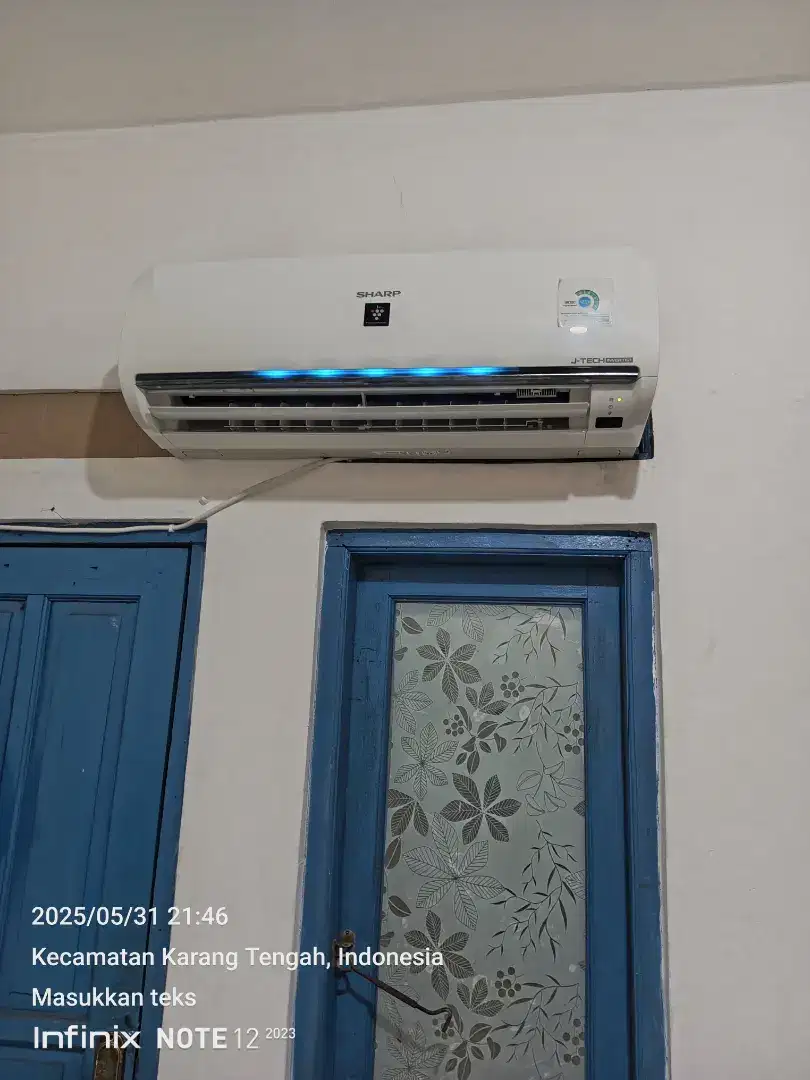 AC SHARP J-TECH INVERTER ½PK