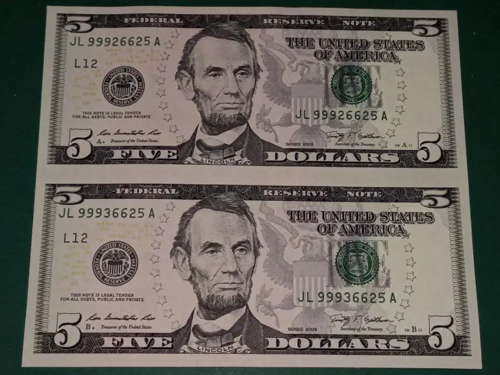 Uang Bersambung 2 Lembar 5 Dollar Amerika