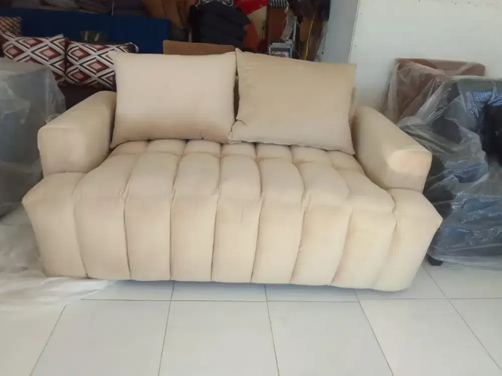 Sofa 2 Dudukan 160x90, Untuk Ruang Tamu  / Depan Tv Cocok utk Vila