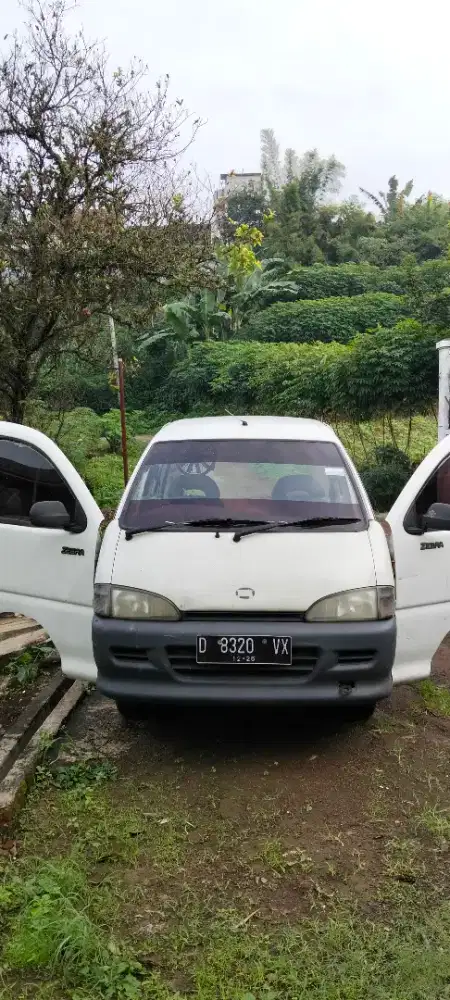 Blind van Daihatsu, cocok buat usaha
