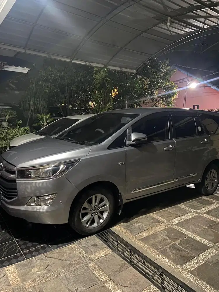Kijang innova reborn
