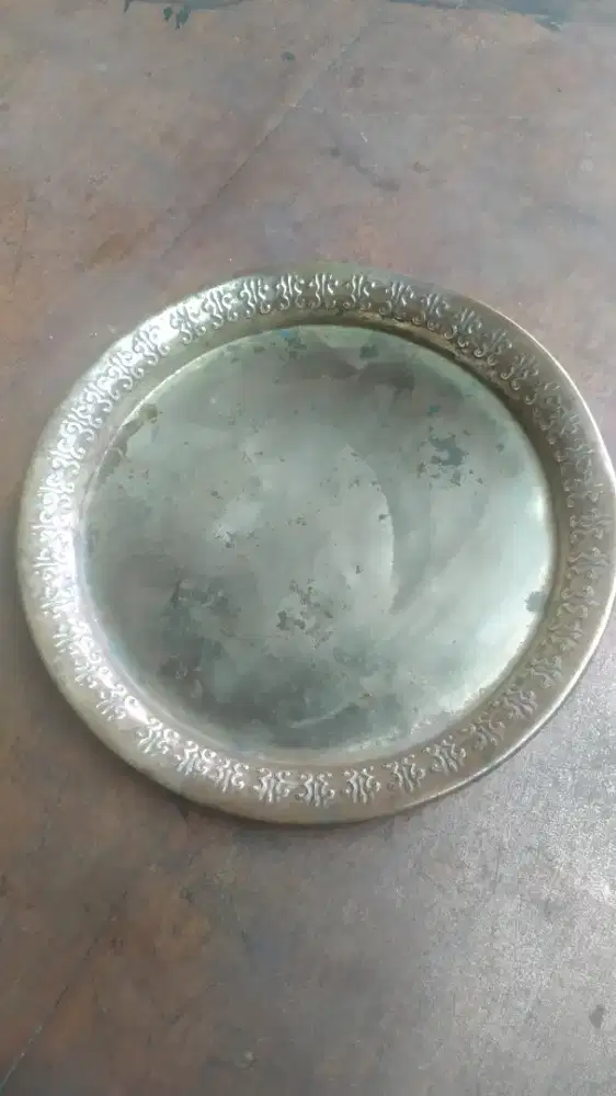 Dijual Nampan Kuningan Kuno