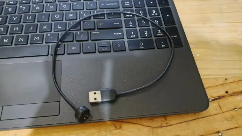 Charger Mi band 7 original bawaan kotak