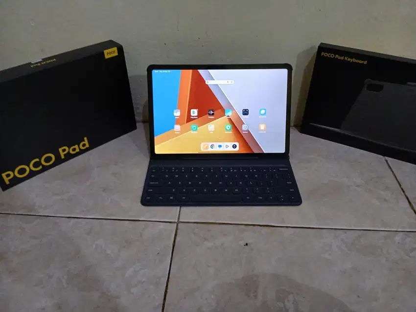 Poco pad 8/256 fulset + keyboard poco
