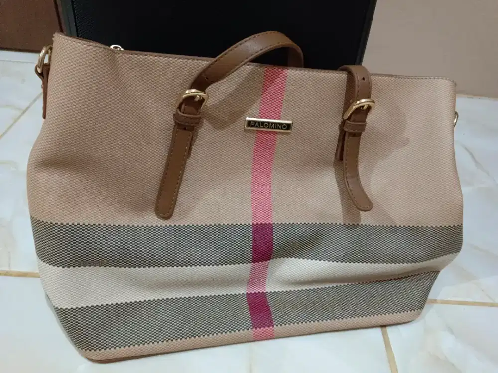 Tas branded.merk palomino.