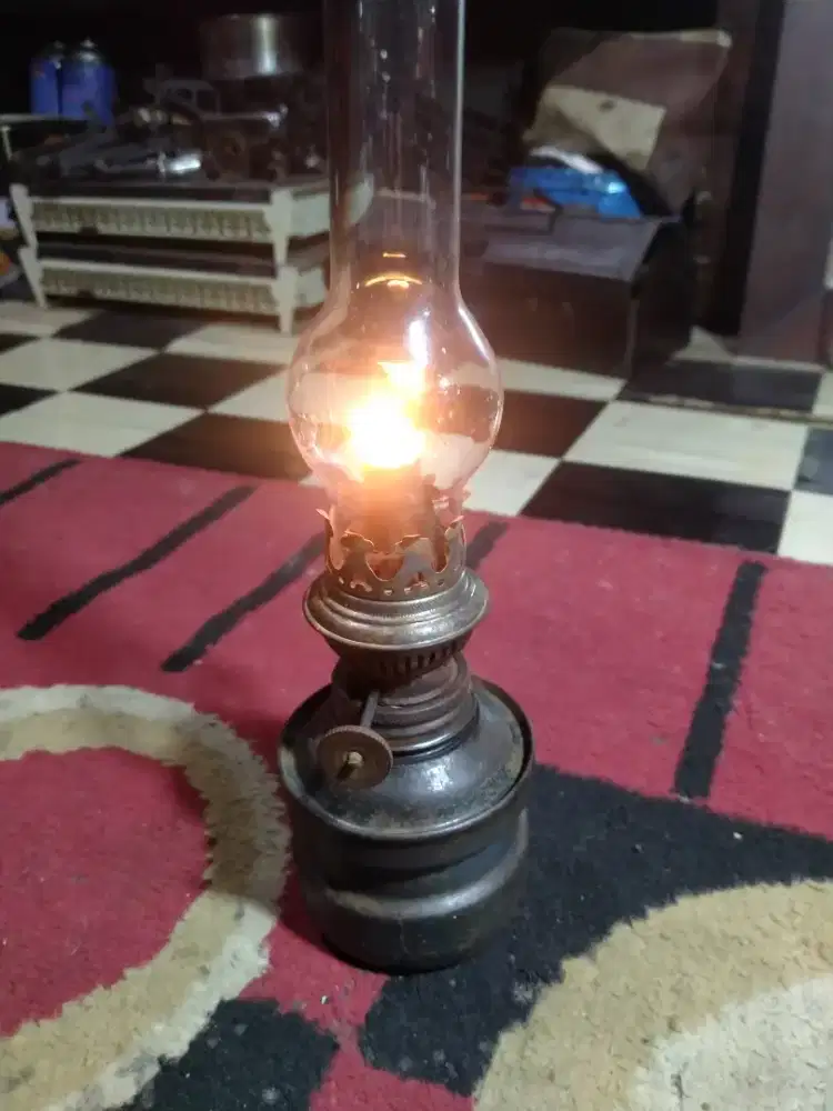 Lampu Minyak I.R